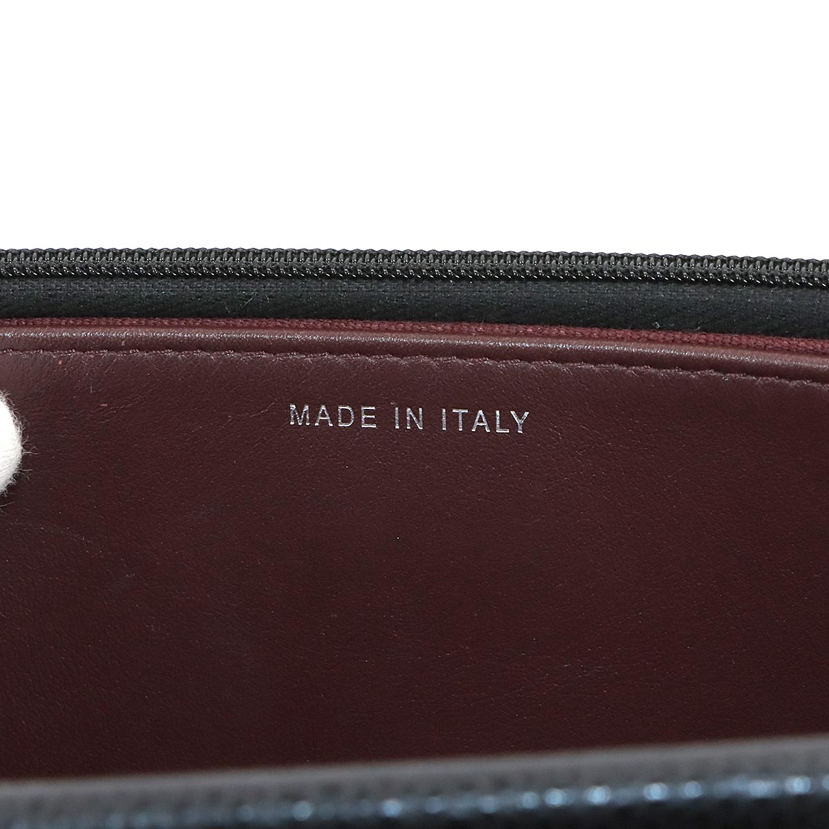 Matelasse Classic Chain Wallet Leather Black AP0250