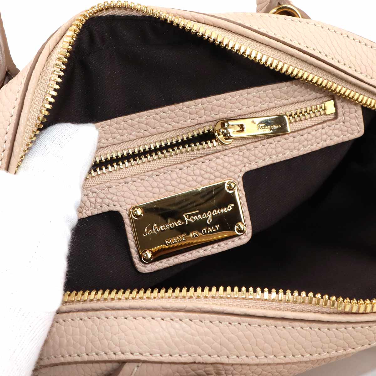 Fiamma Hand Shoulder Bag Leather Beige Purse