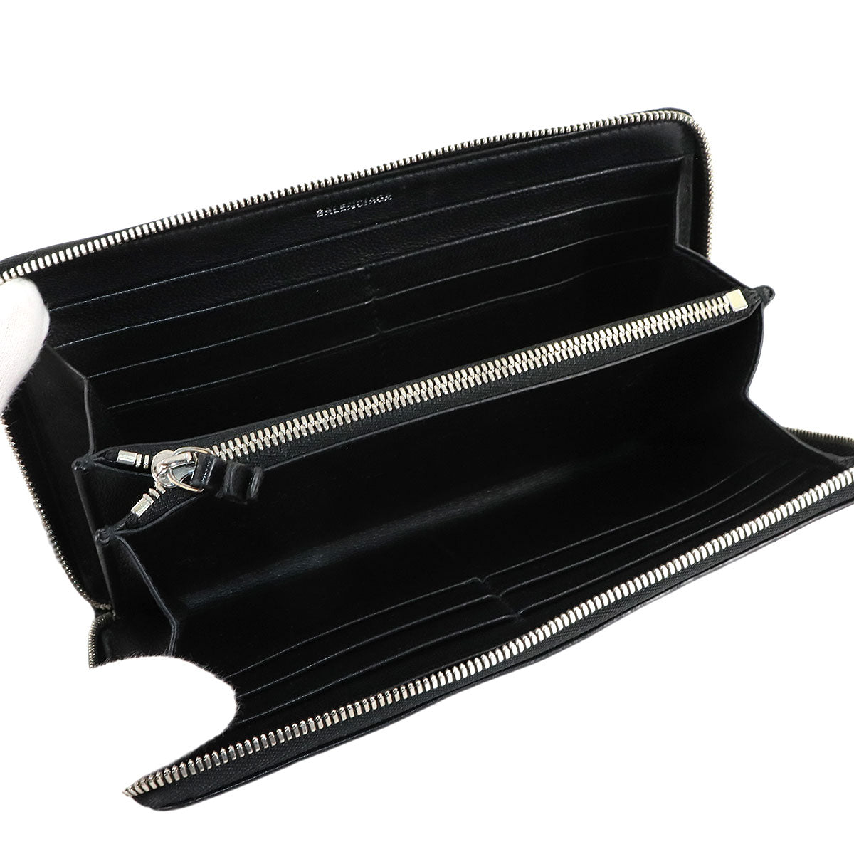 Everyday Zipped Around Long Wallet Leather Black 551935