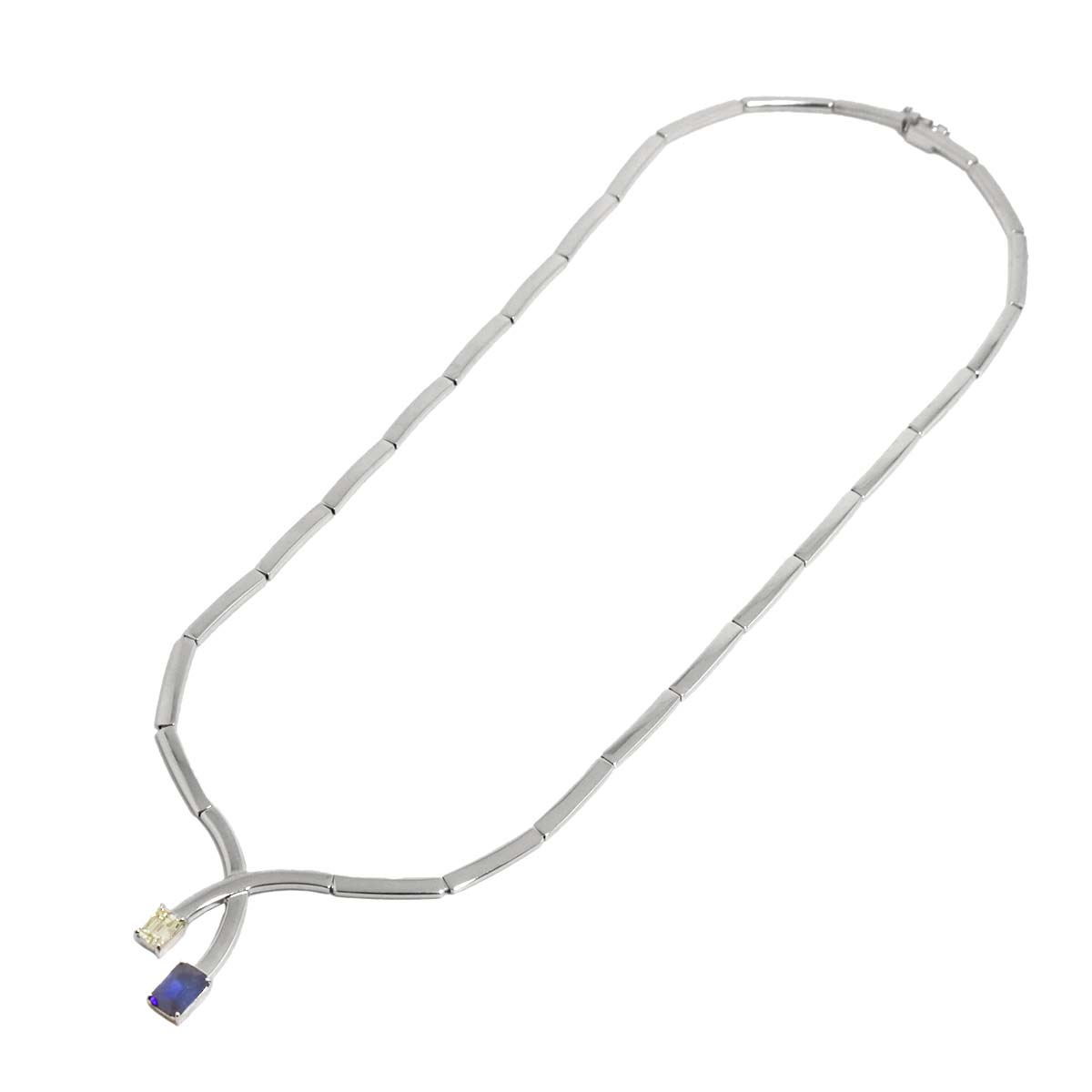 Sapphire 1.524ct Diamond 0.877ct Necklace 18K WG White Gold 750