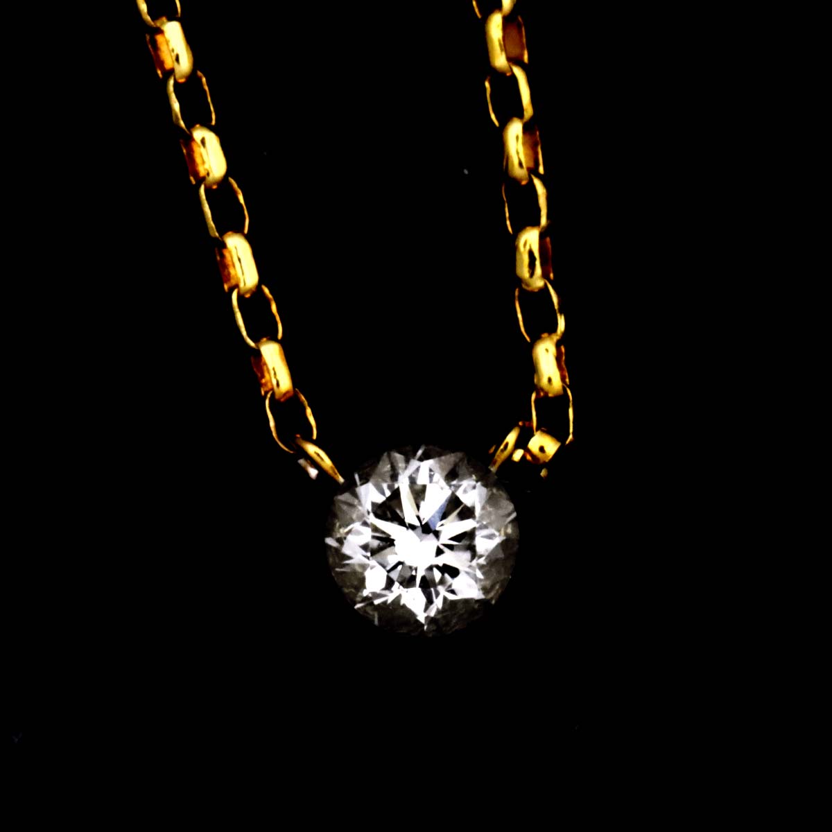 Diamond Necklace 18K Yellow Gold 750