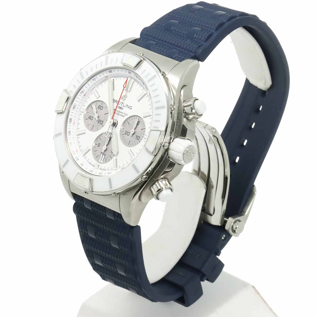 SuperChronomat B01 AB0136 White Dial Mens Watch