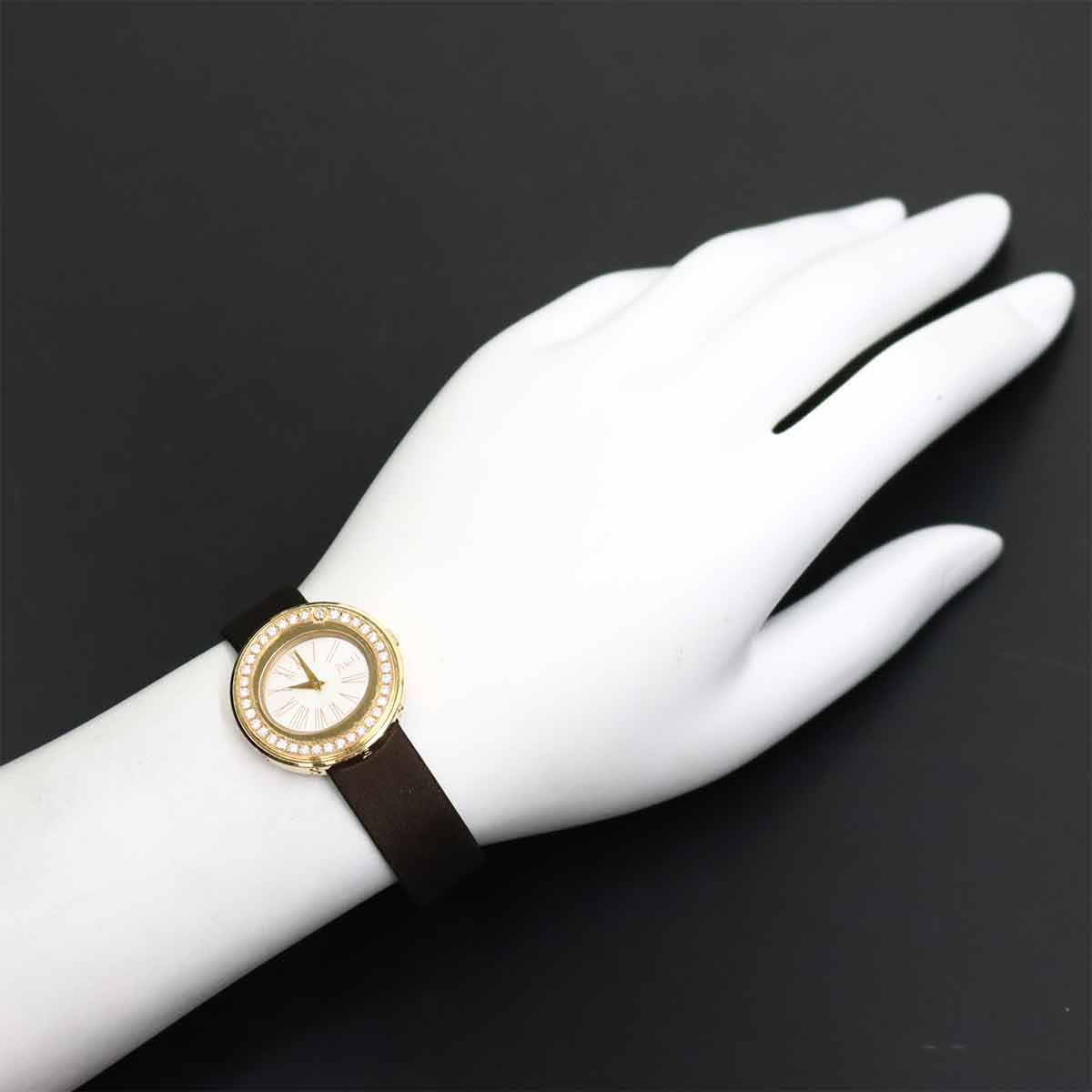 Possession P11267 Diamond K18PG Quartz Silver Dial Ladies