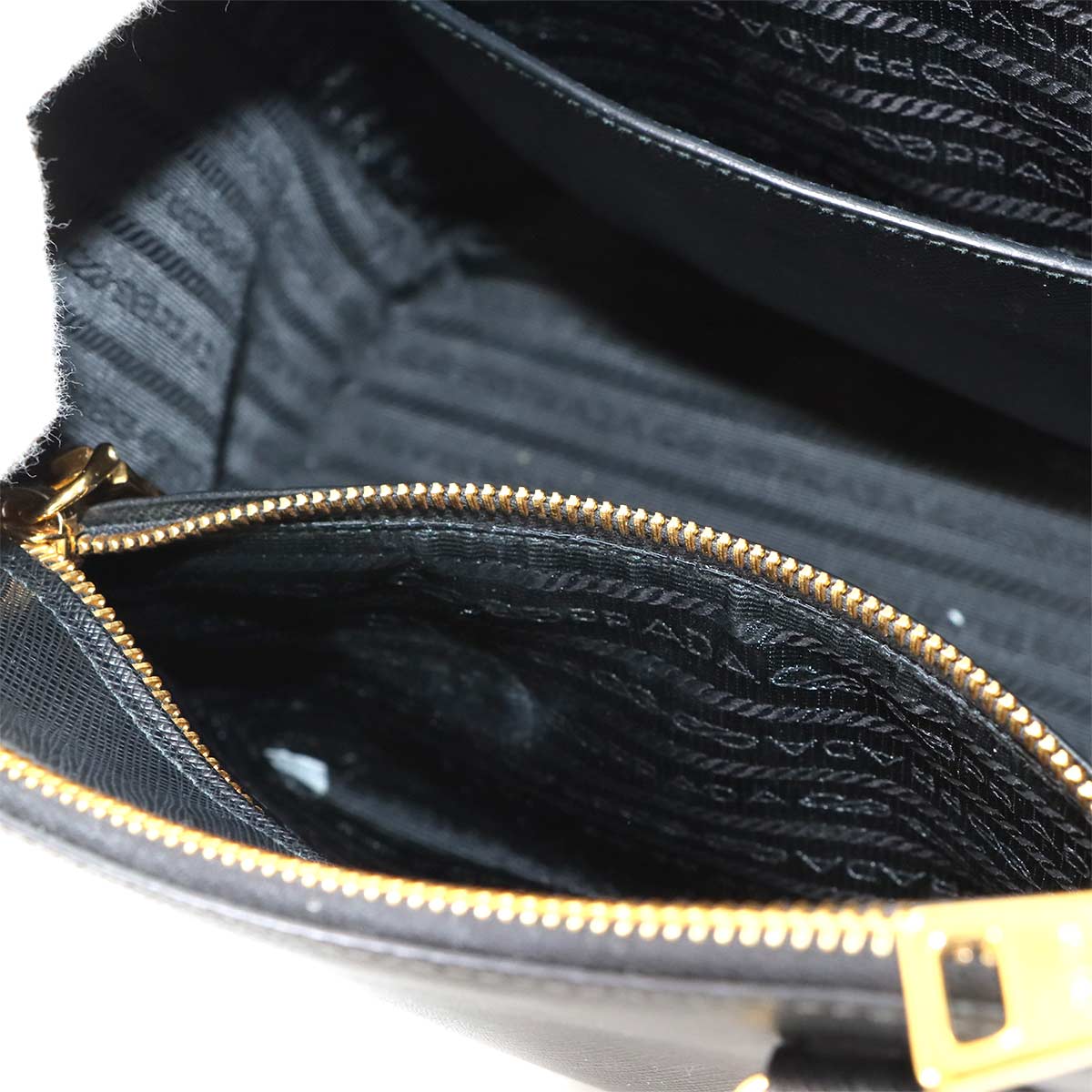 Galleria Medium Hand Shoulder Bag Saffiano Leather Black 1BA863