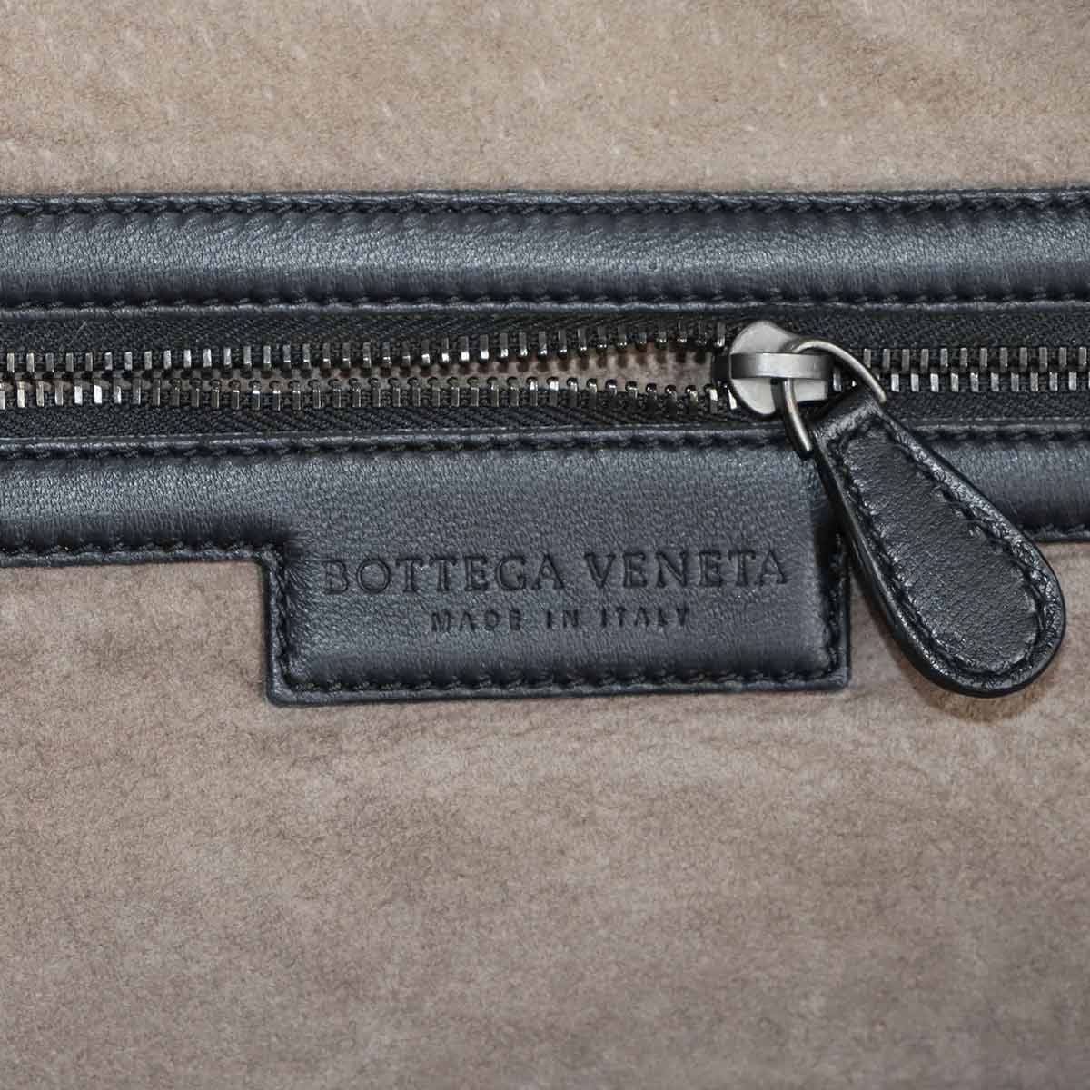 Intrecciato Nodini Shoulder Bag Leather Black