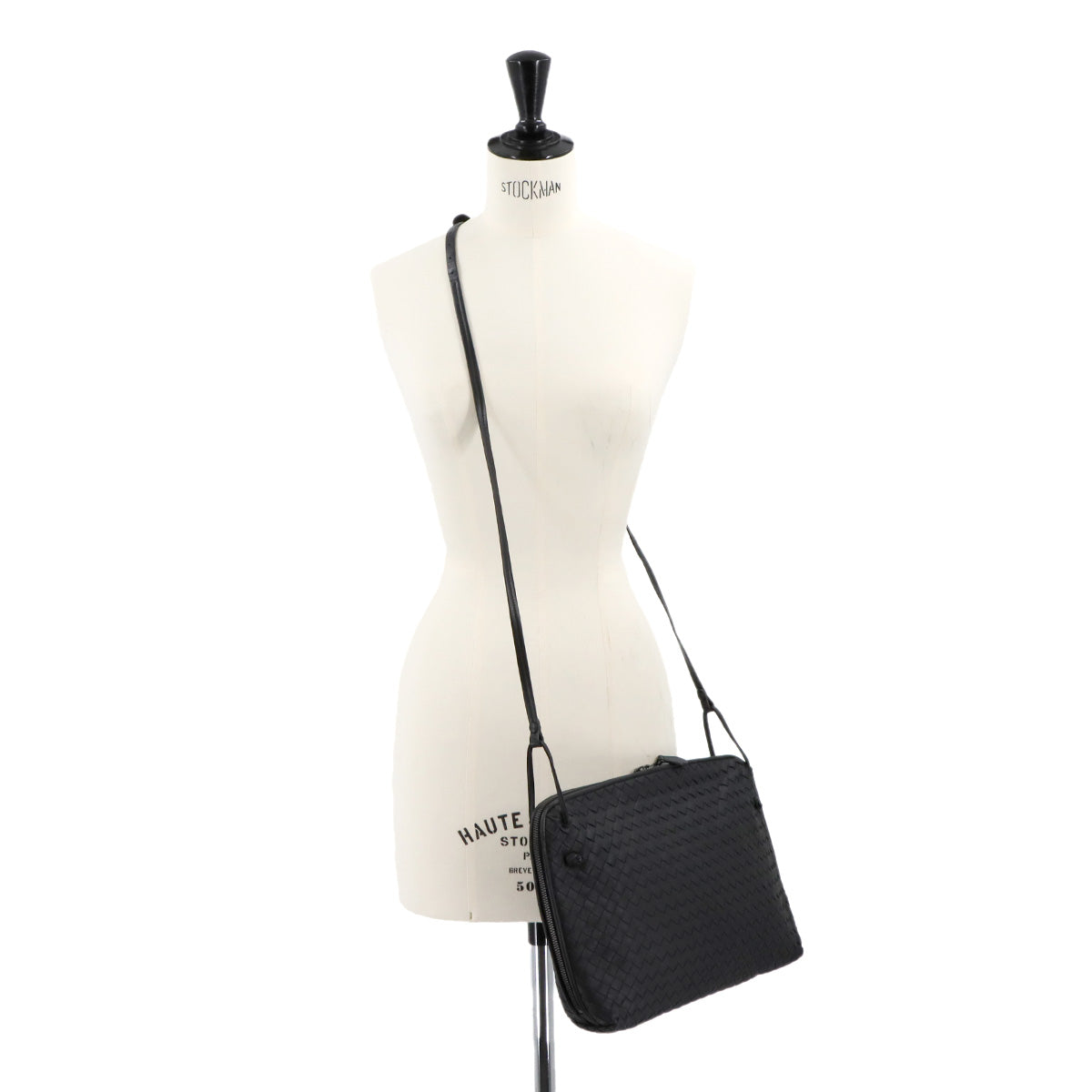 Intrecciato Nodini Shoulder Bag Leather Black