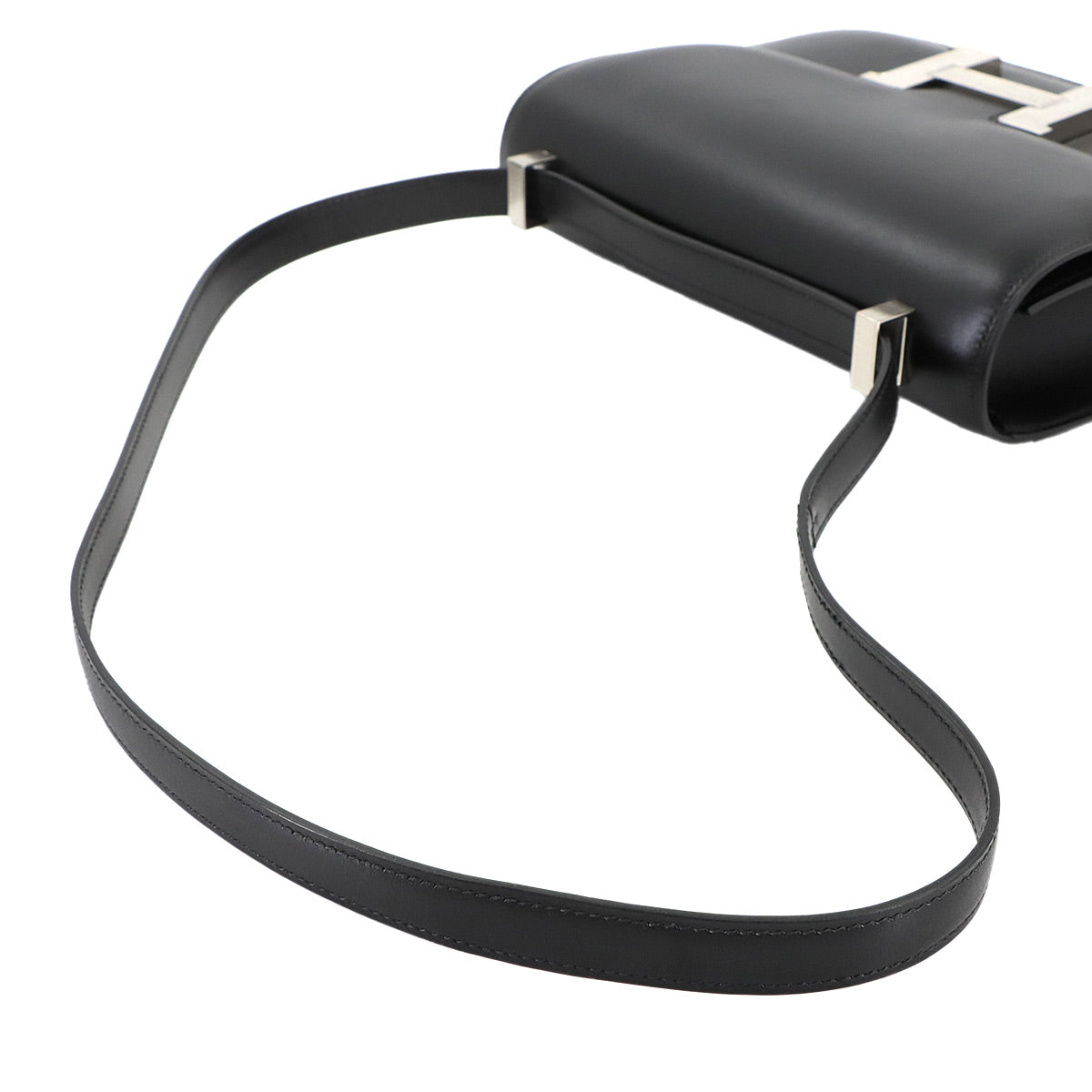 Constance 23 Shoulder Bag Box Calf Leather Black Guilloche