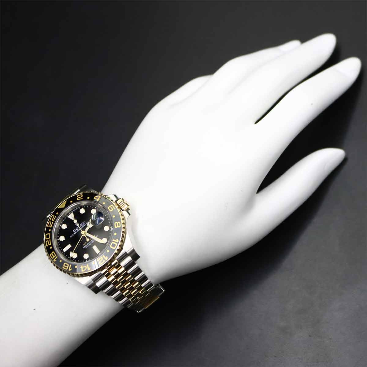 GMT Master 2 126713GRNR K18YG Serial Random Black Dial Mens