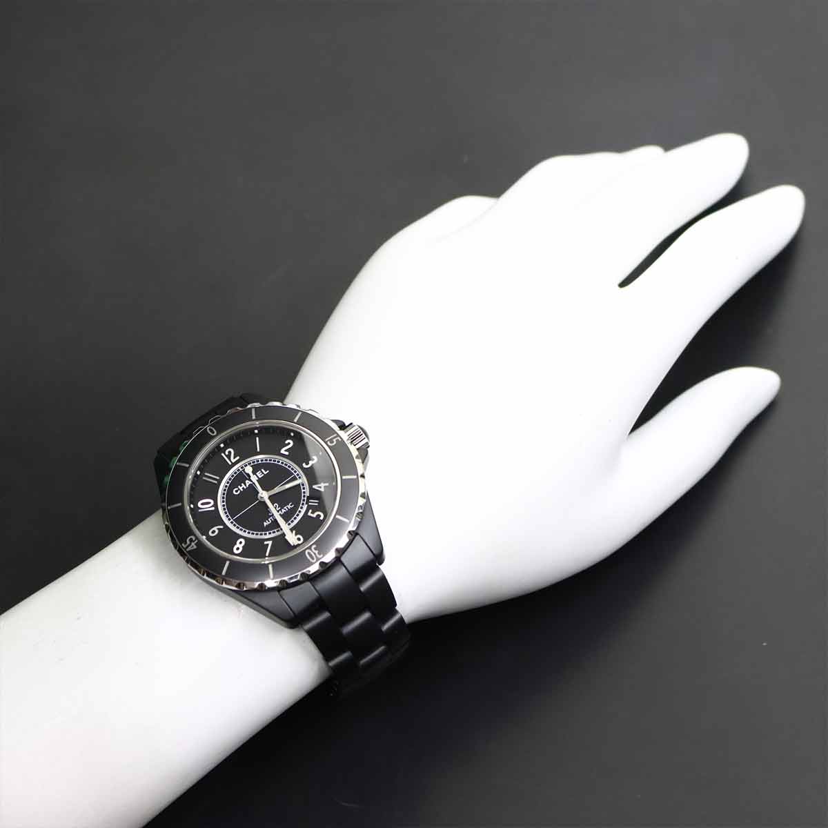 J12 42mm H3131 Matte Black Ceramic Automatic Black Dial Mens