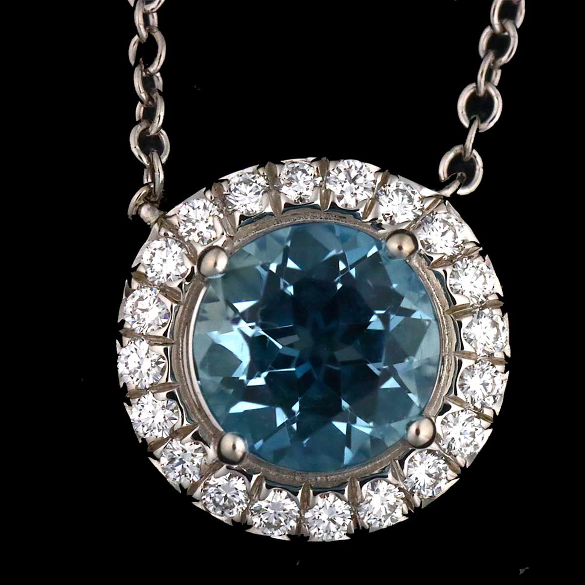 Soleste Aquamarine Diamond Necklace Platinum