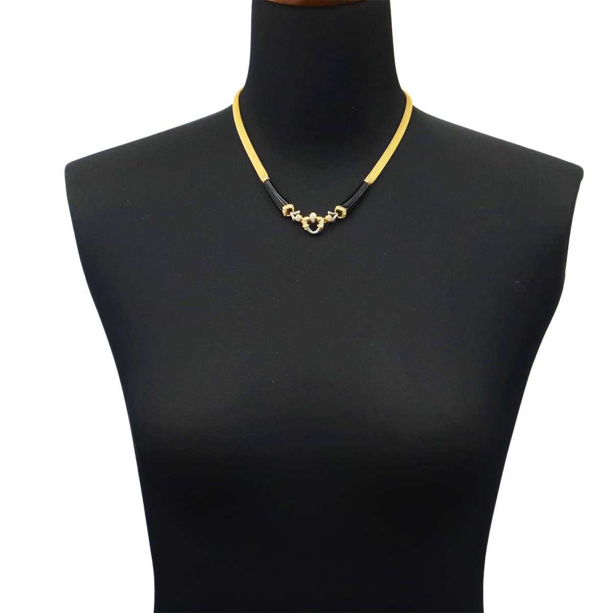 Diamond 0.38ct Sapphire 0.05ct Onyx Necklace Pt 18K YG