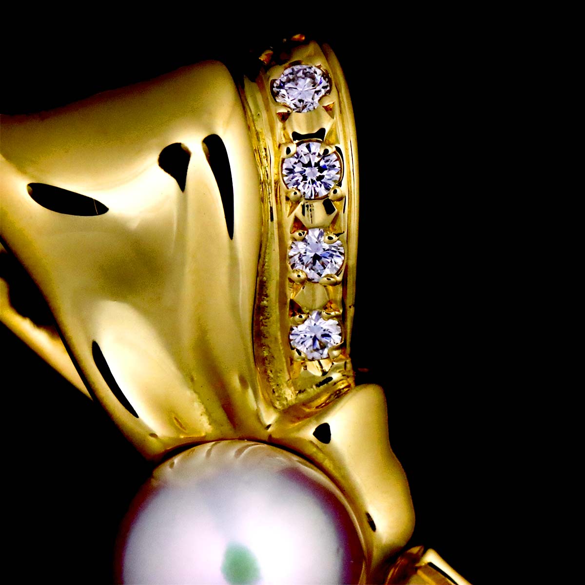 Akoya Pearl 6.5mm Pendant Top 18K YG 750