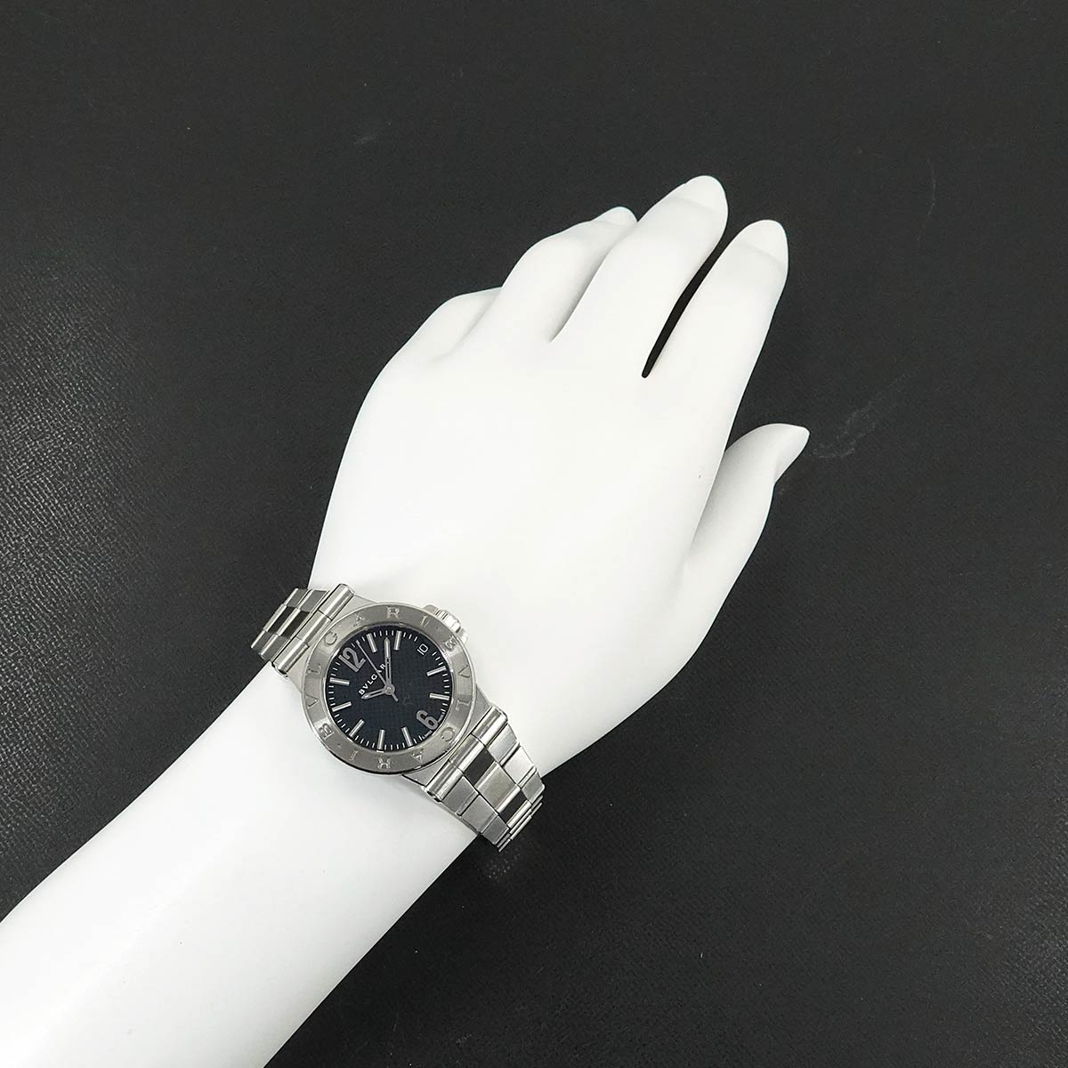 Diagono DG29S Date Quartz Black Dial Ladies Watch