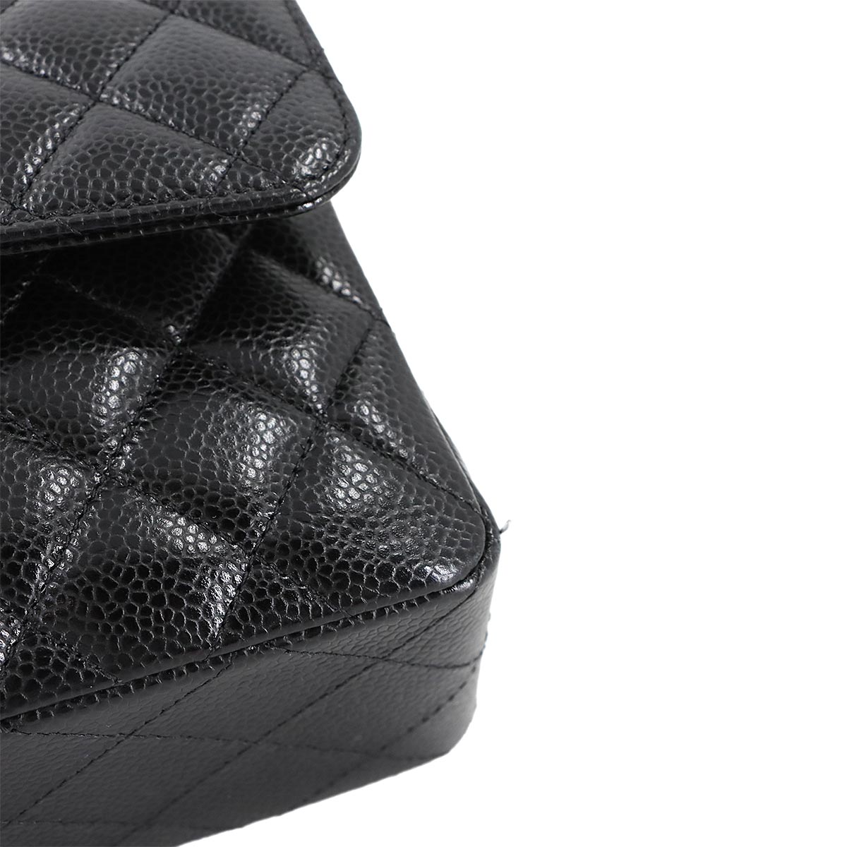 Matelasse 23 Chain Shoulder Bag Leather Black A01113