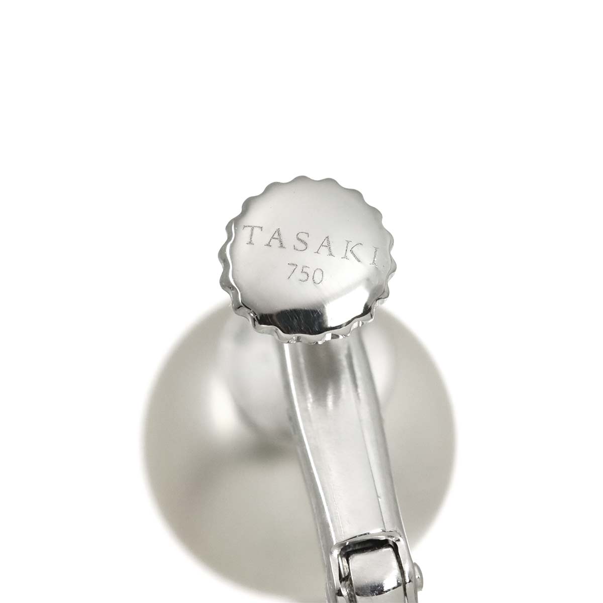 Akoya Pearl 8.2mm Earrings Clip on 18K WG White Gold 750