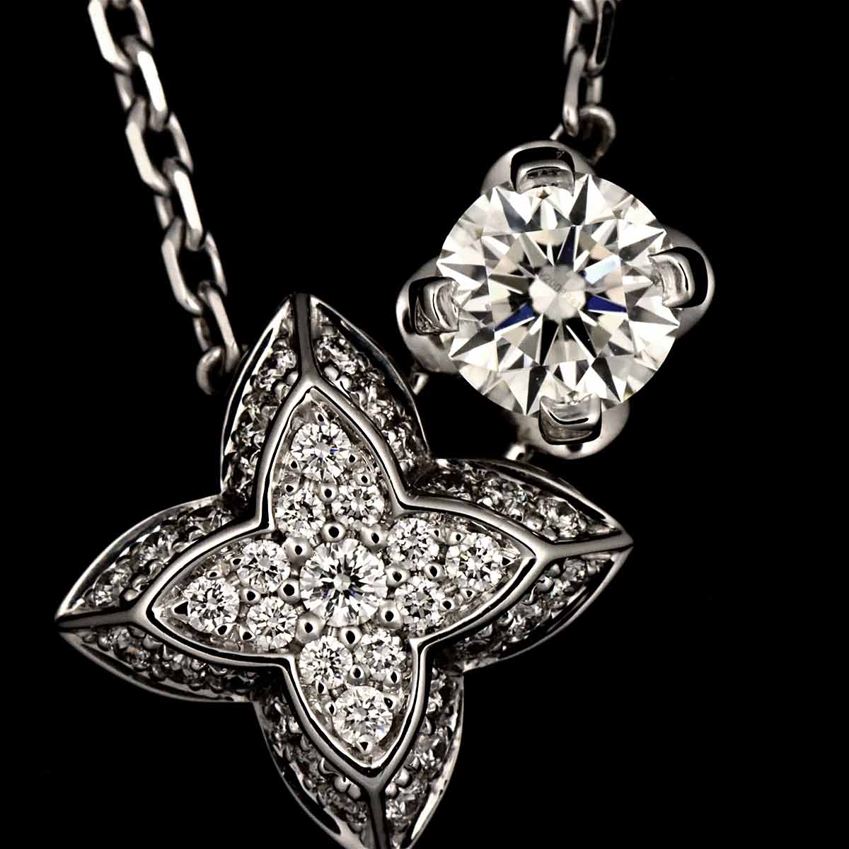 LV Diamond Necklace 18K WG 750