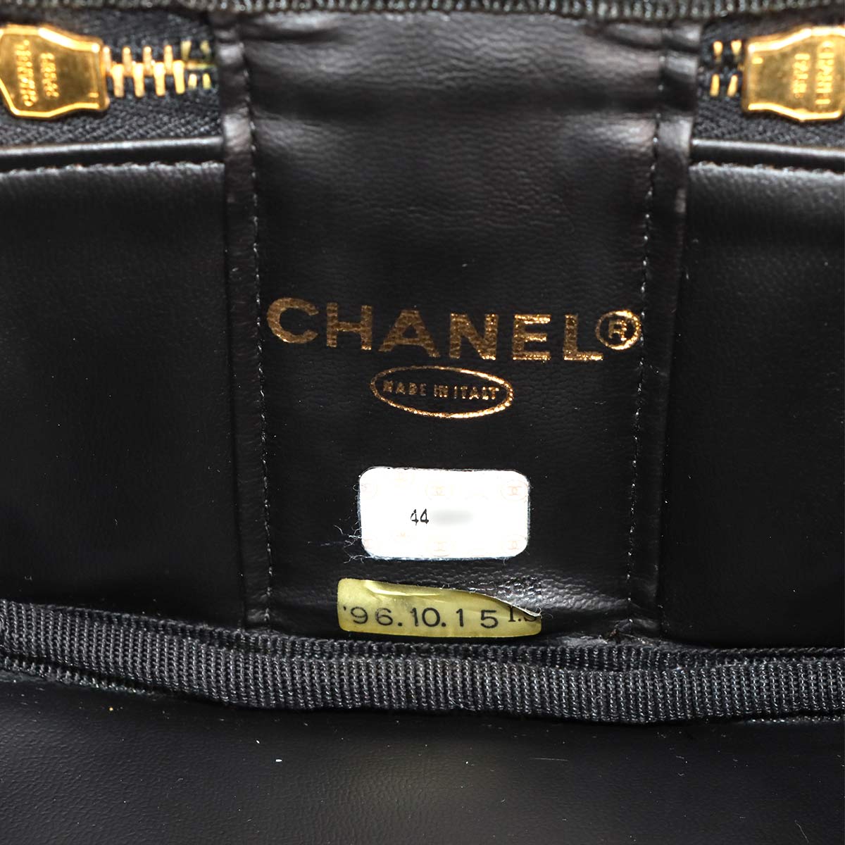 CC Vanity Hand Bag Enamel Black A07058 Purse