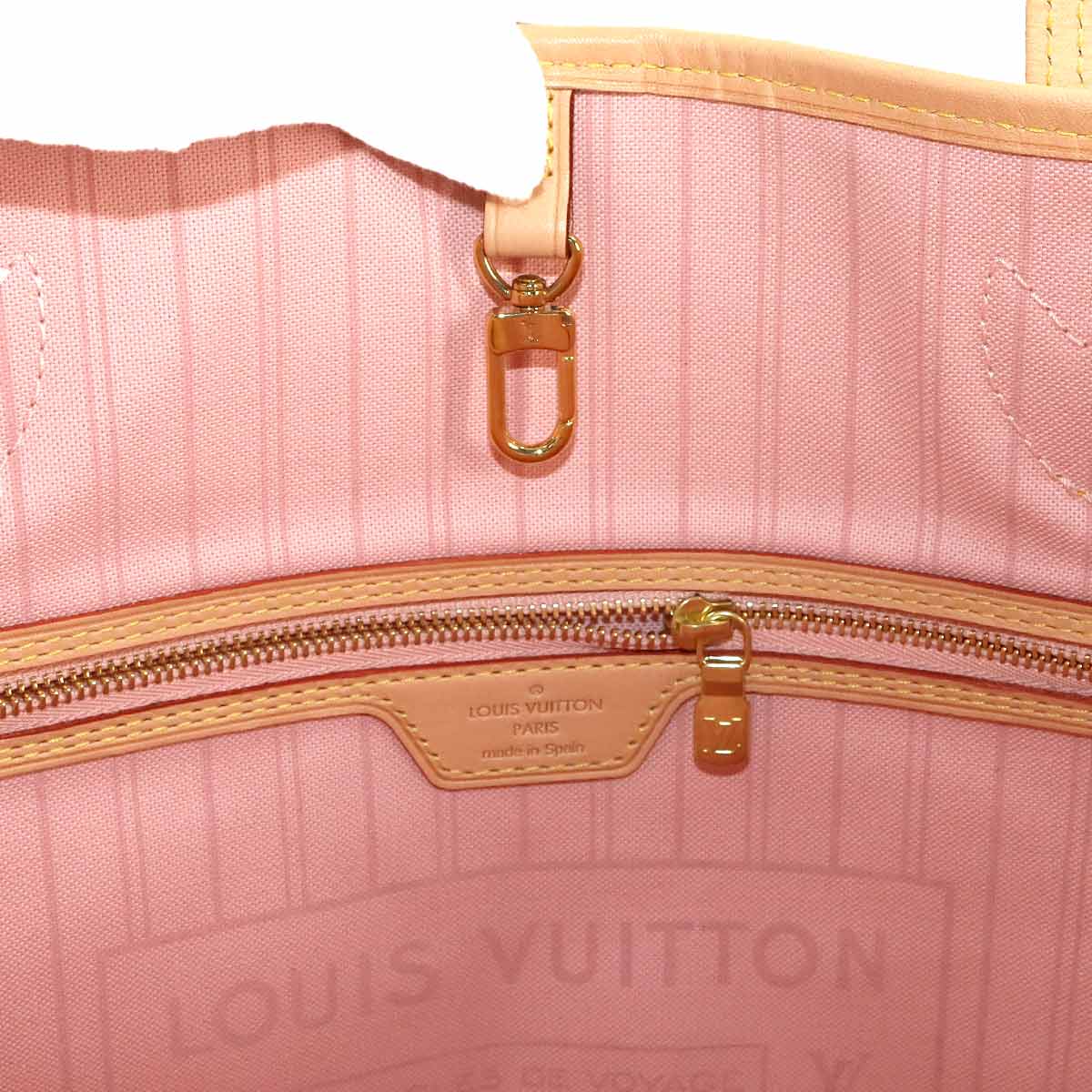 Damier Azur Tahiti Neverfull MM Tote Bag White N41050