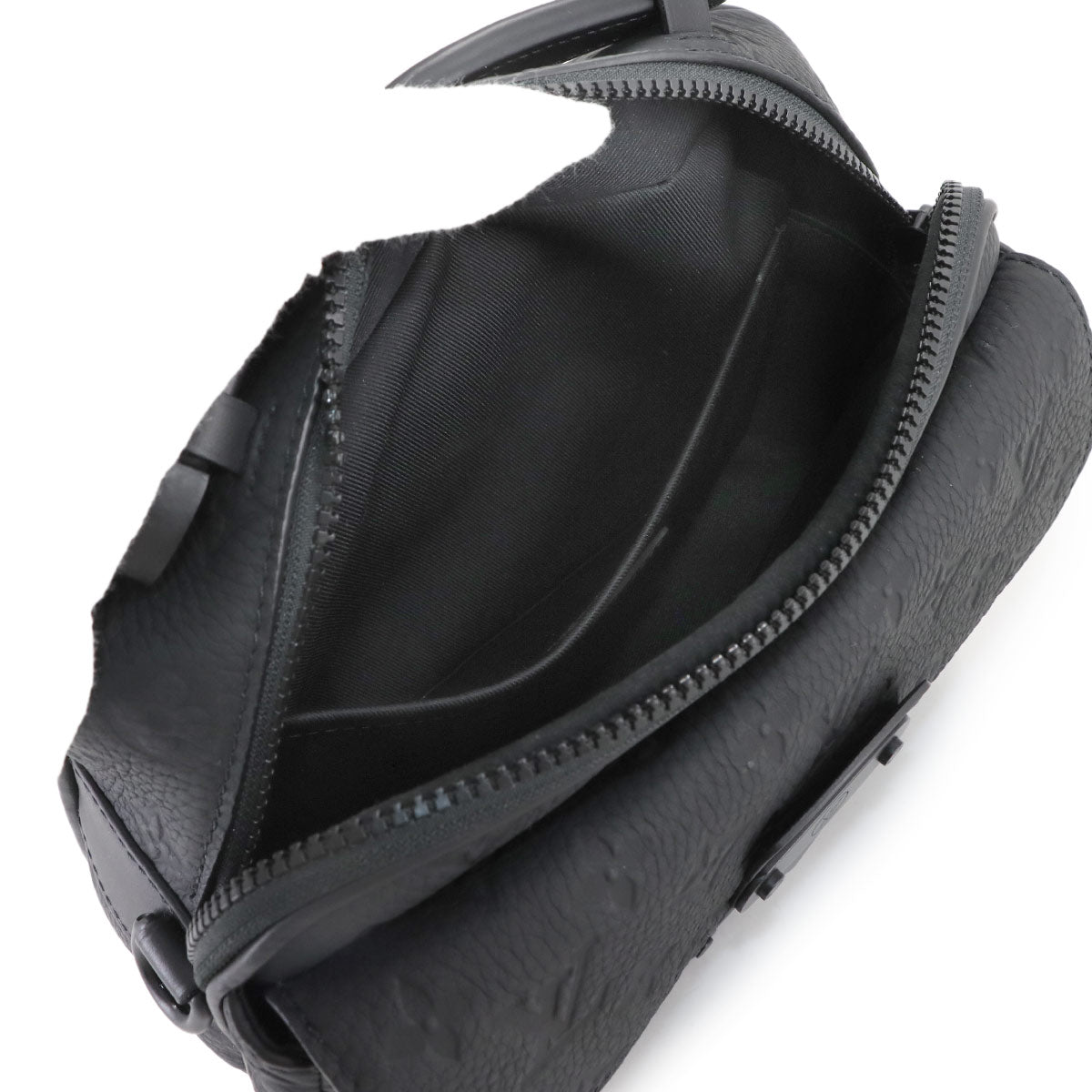 Monogram Taurillon S Lock Messenger Hand Shoulder Bag