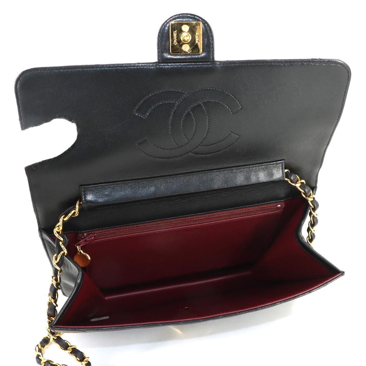 Matelasse Chain Shoulder Bag Leather Black Vintage A03570
