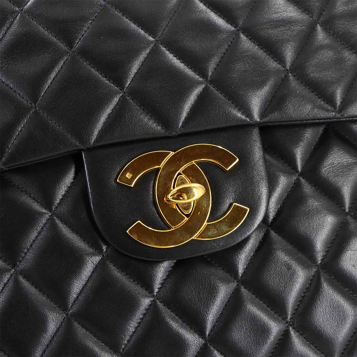 Matelasse 34 Chain Shoulder Bag Leather Black A01094 Vintage