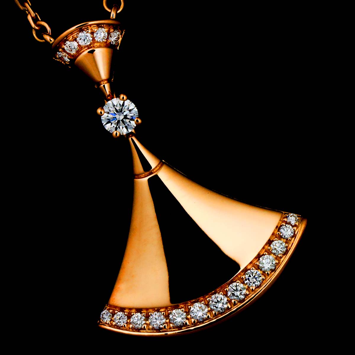 DIVAS DREAM Diamond Necklace 18K PG 750