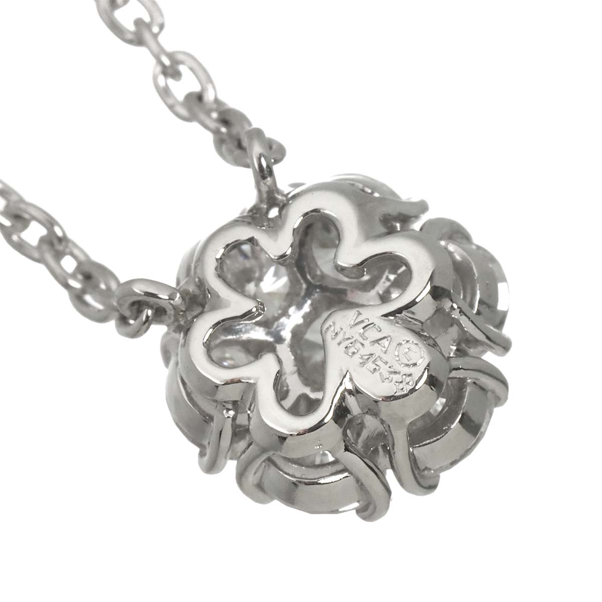 Fleurette Diamond Necklace Pt Platinum