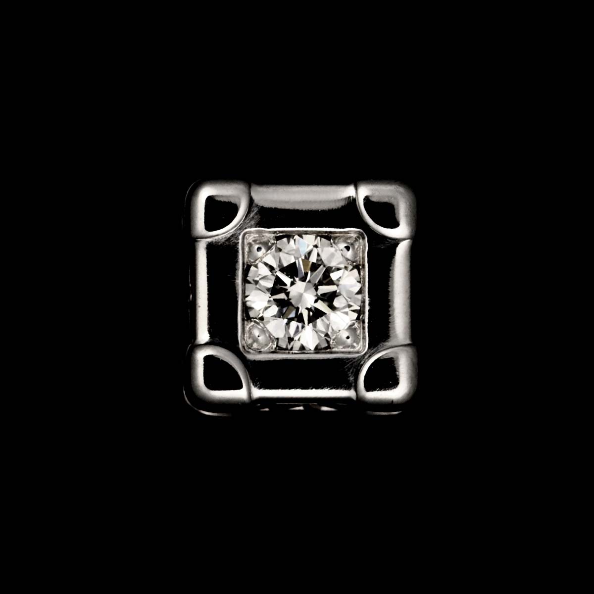 Diamond Earring Pierced 18K WG 750 One Piece only