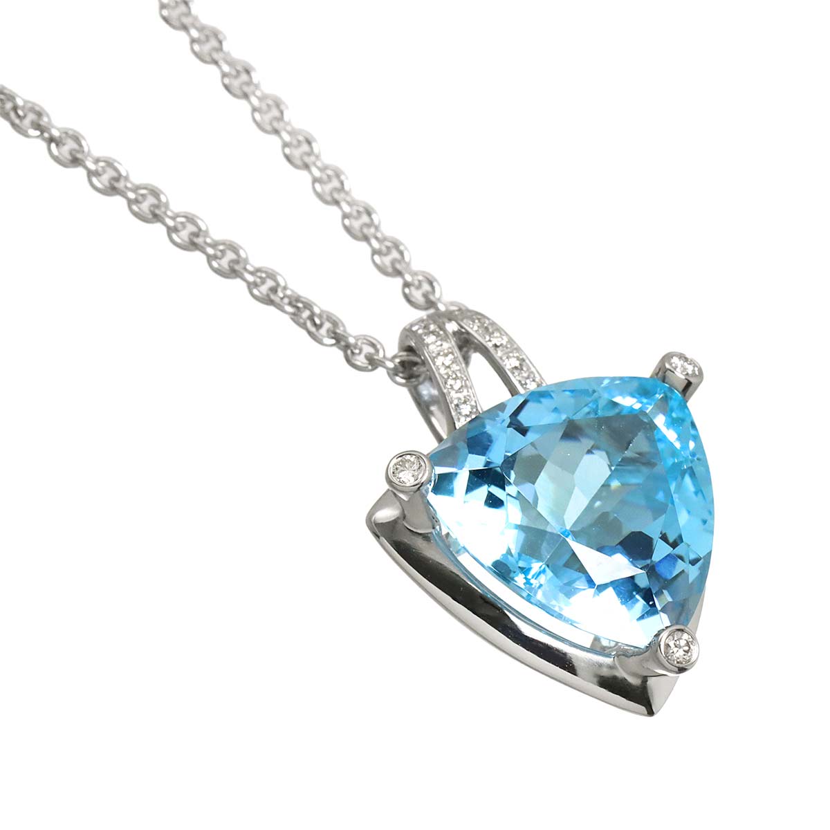 BlueTopaz Diamond Necklace 18K WG 750