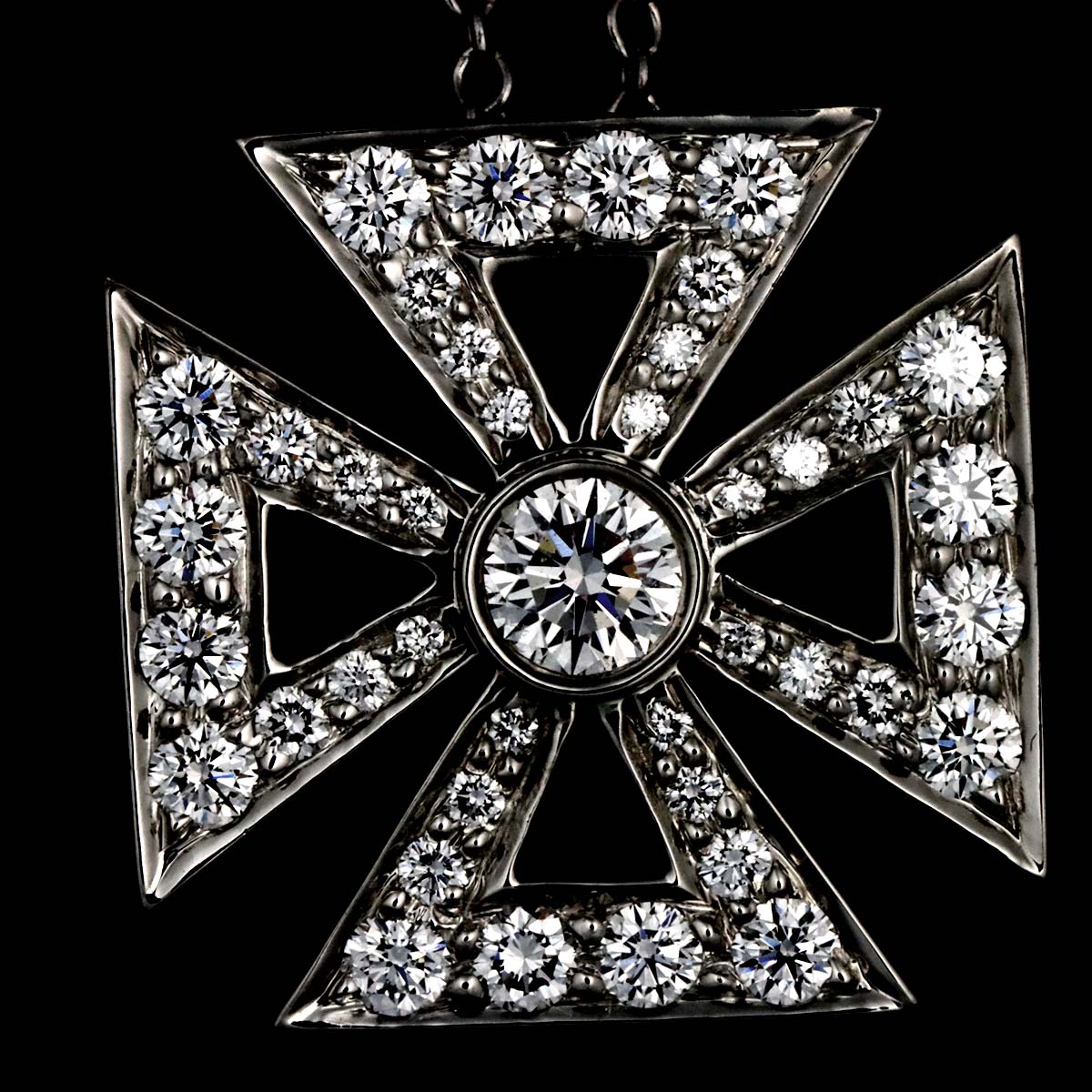 Cross Diamond Necklace Platinum