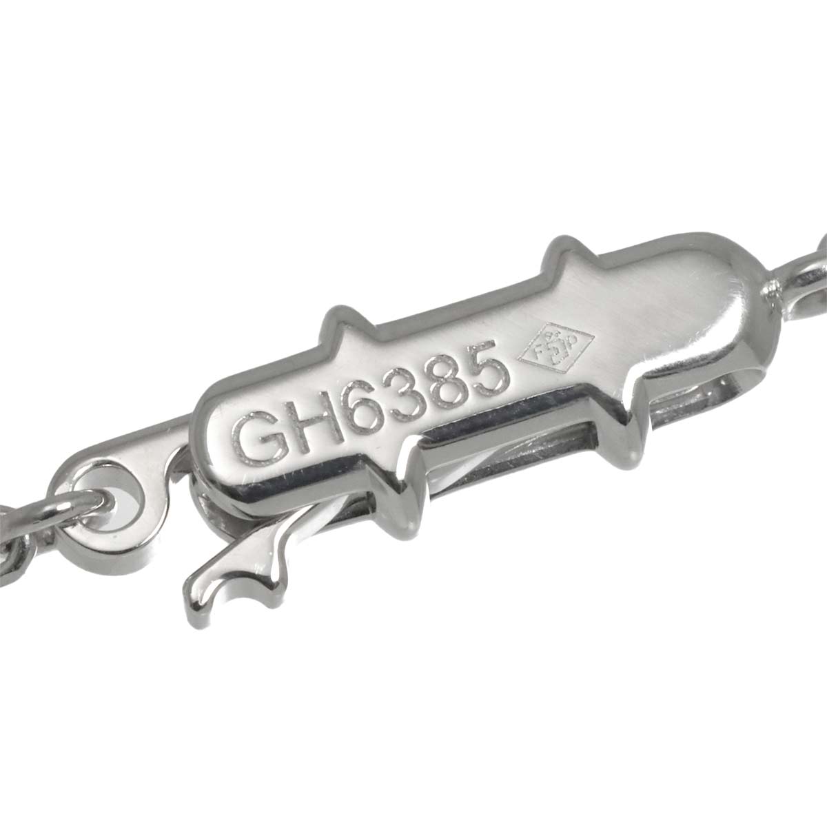 C Heart Necklace 18K White Gold 750