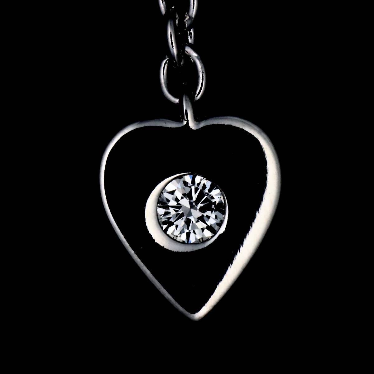 Heart Diamond Necklace 18K White Gold 750