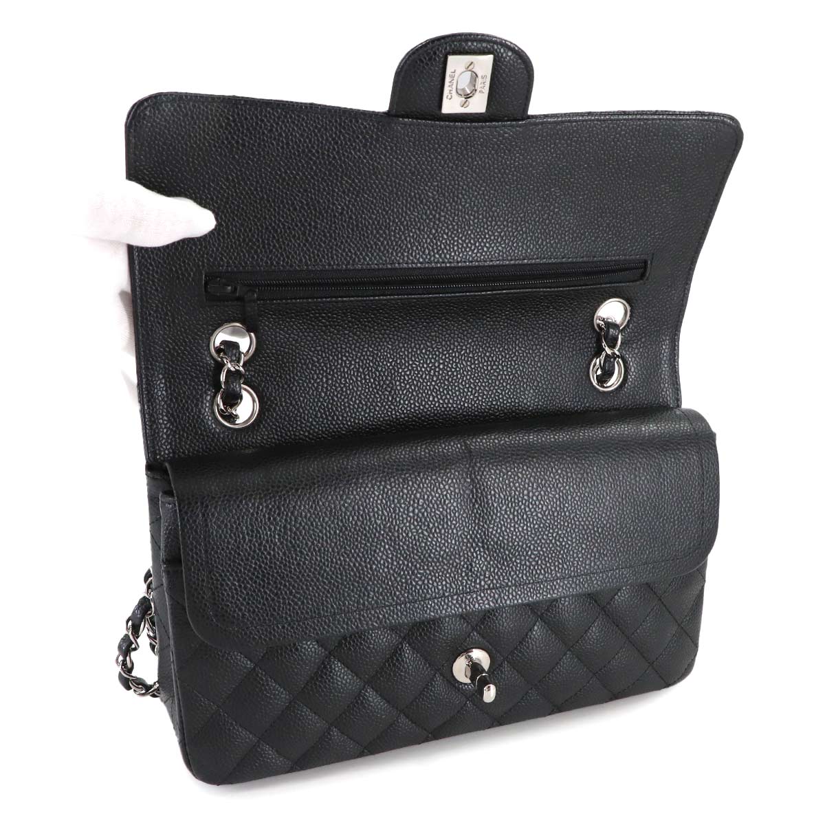 Matelasse 25 Chain Shoulder Bag Leather Black A01112