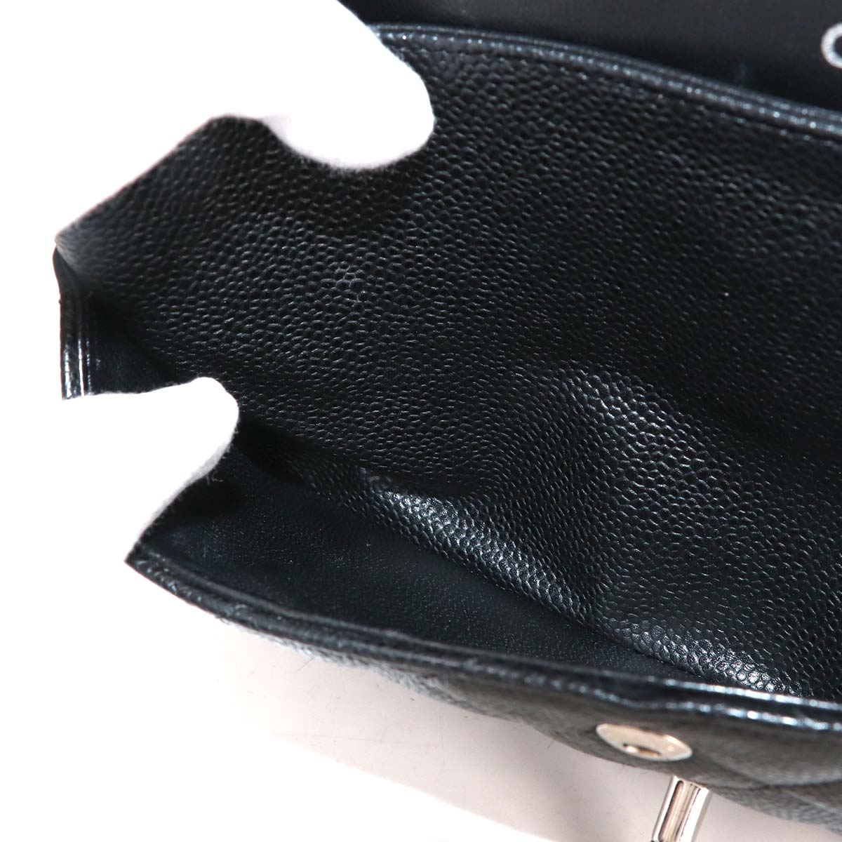 Matelasse 25 Chain Shoulder Bag Leather Black A01112