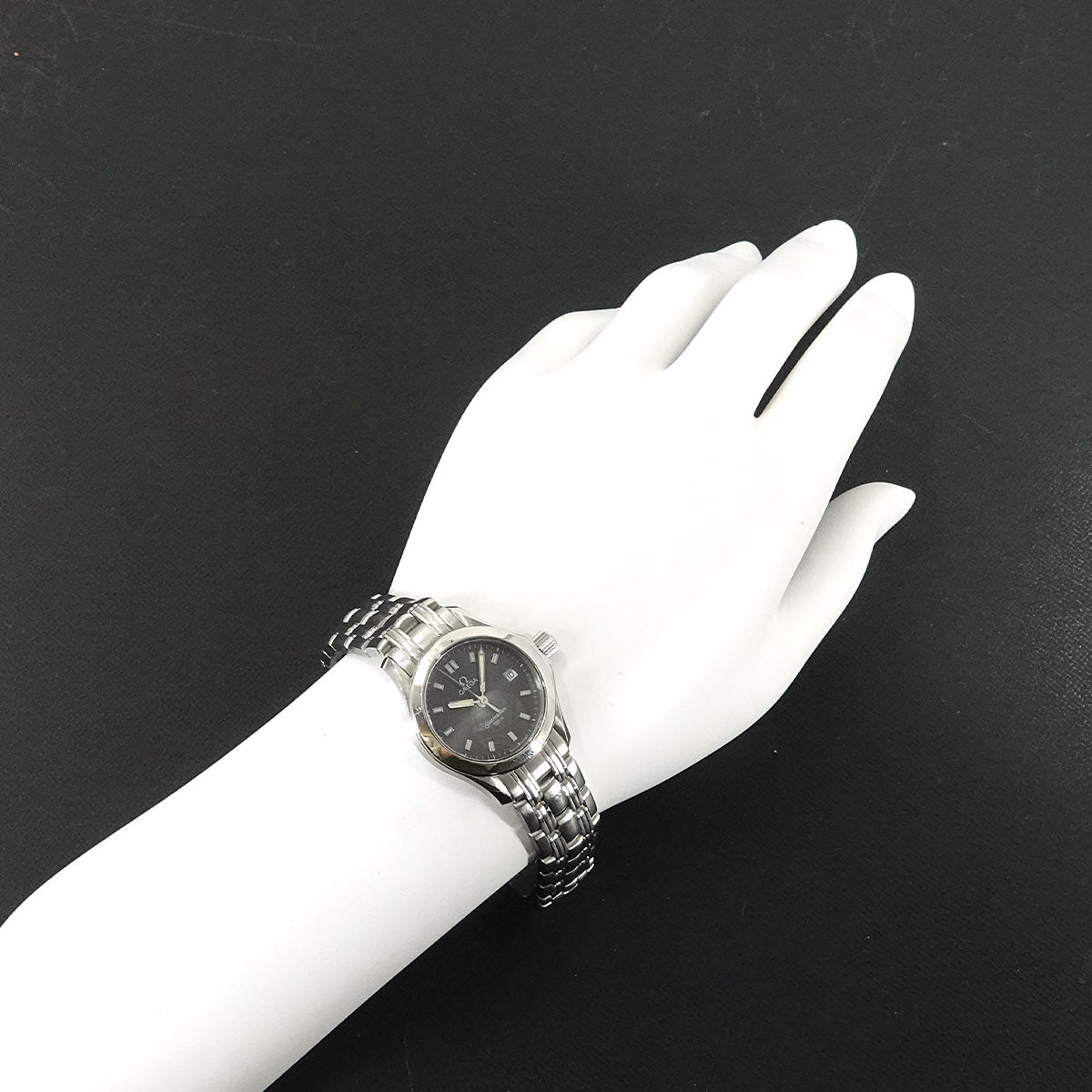 Seamaster 120 2581.43 Date Quartz Gray Dial Ladies Wrist Watch