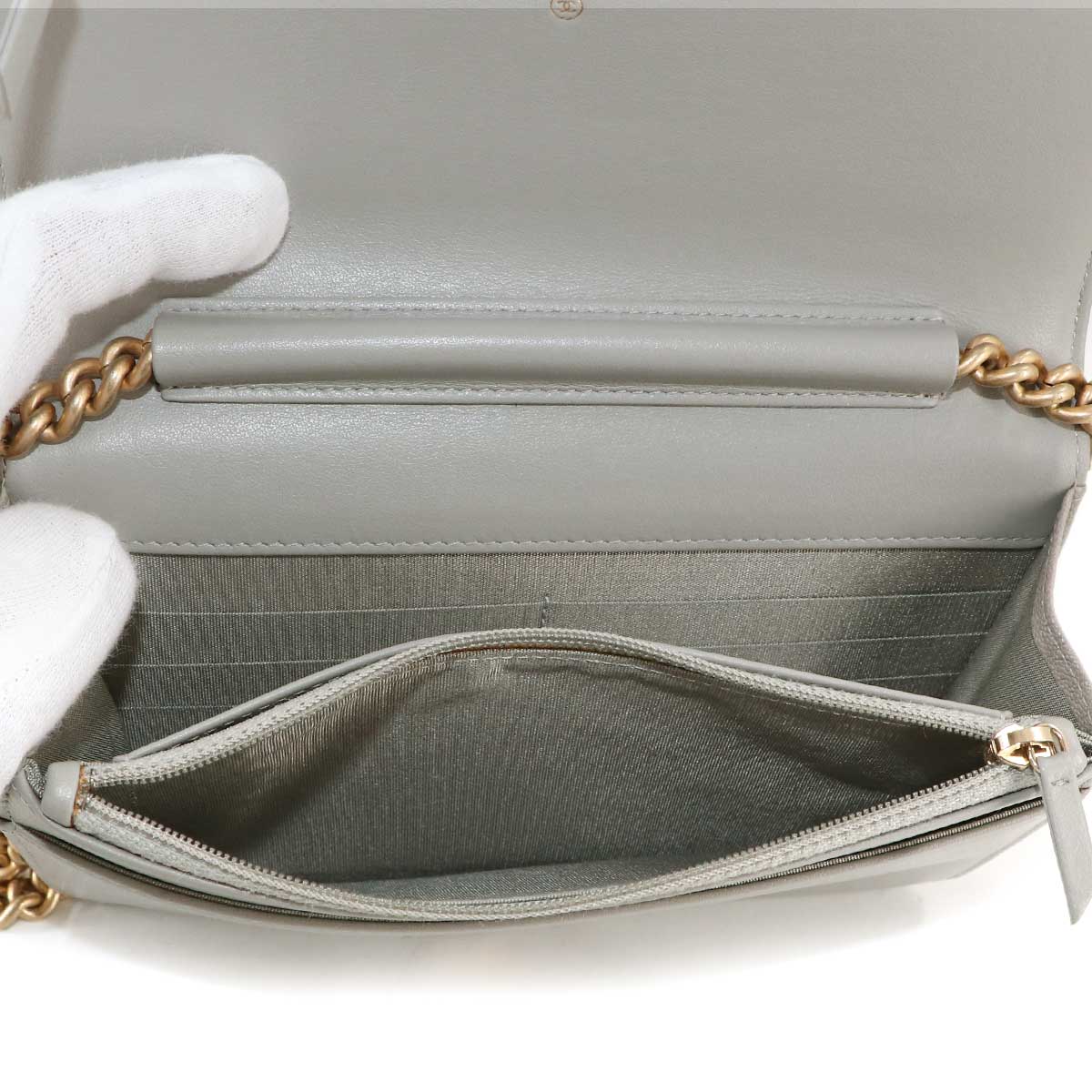 Boychanel Chain Wallet Leather Gray AP1117 Purse 90314180