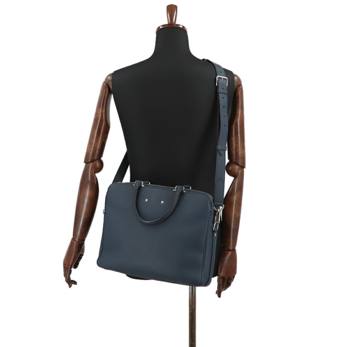 Armand Briefcase MM Business Shoulder Bag Leather M54380