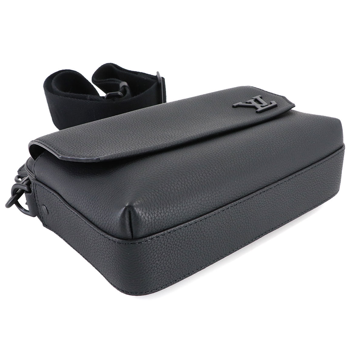 Aerogram Fastline Messenger Shoulder Bag Leather M22482