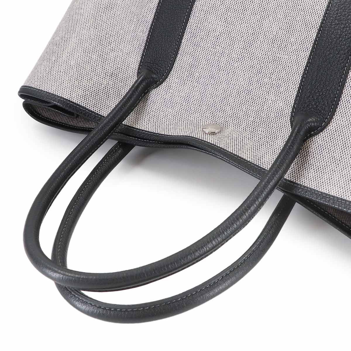Garden Party PM Tote Bag Toile H Buffle Skipper Black Gray