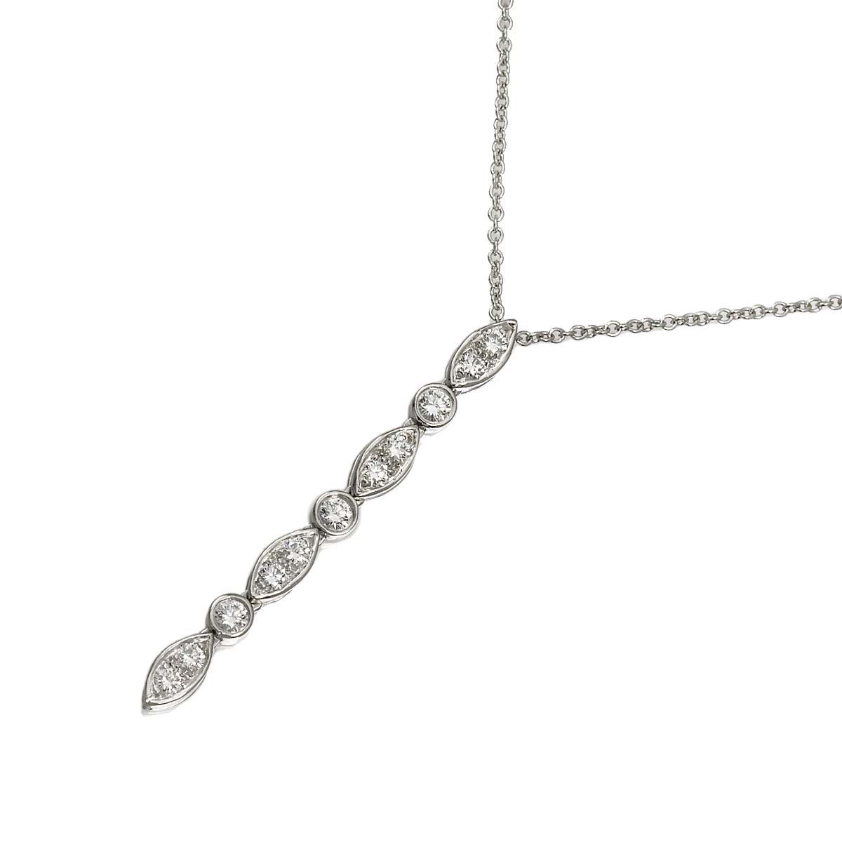 Swing Drop Diamond Necklace Platinum