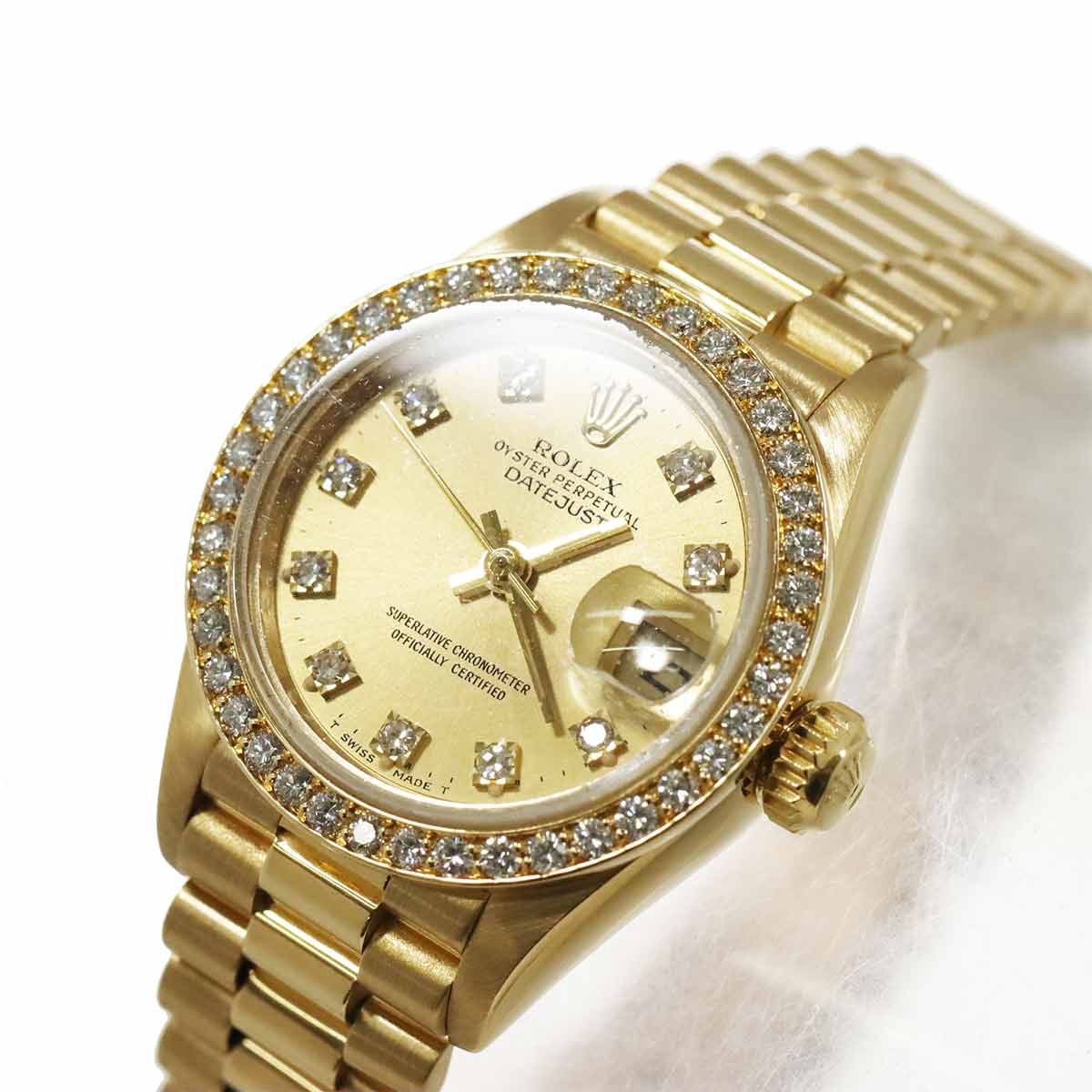 Datejust 69138G Serial R Diamond Bezel 750 YG Gold Dial Ladies