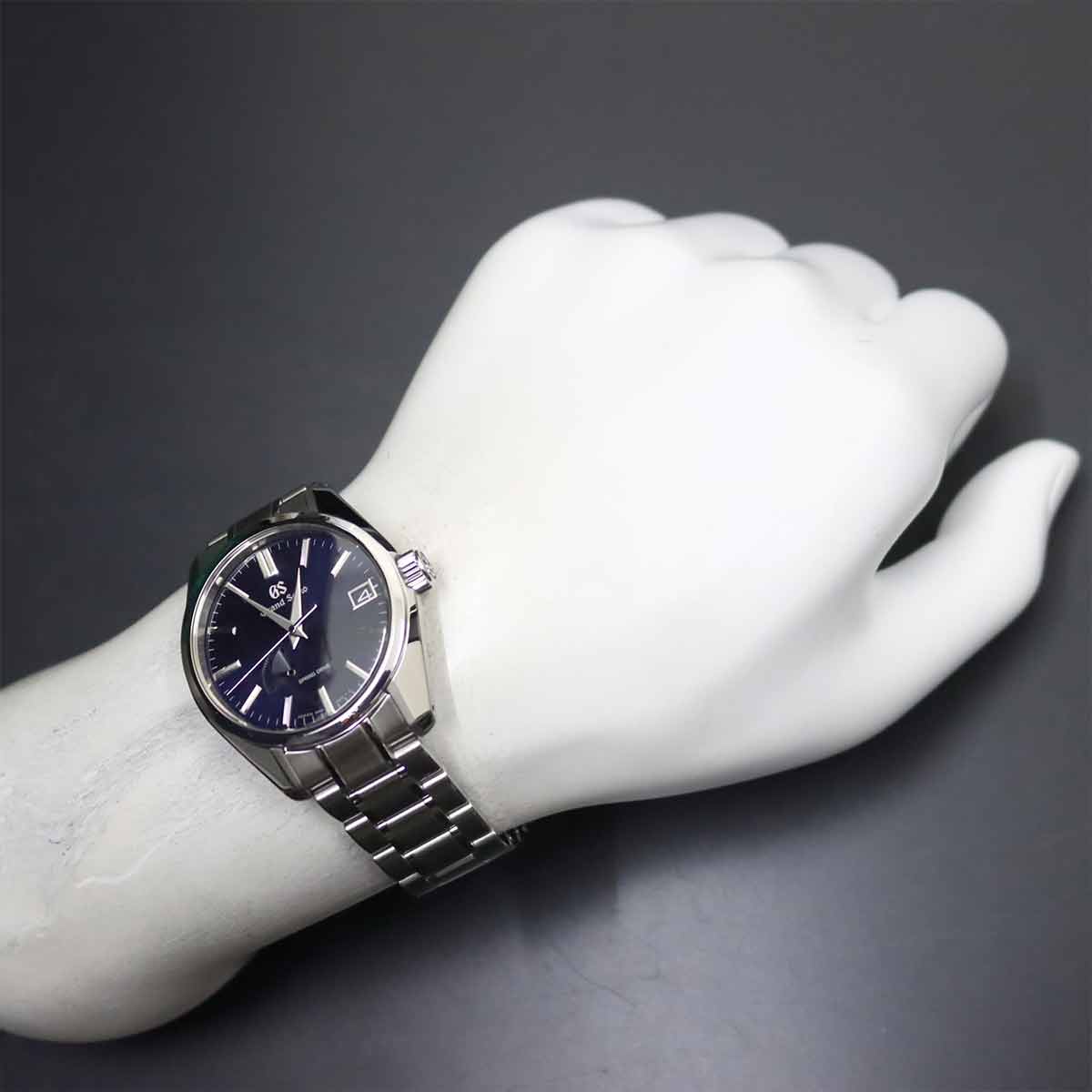SBGA375 9R65-0CV0 Spring drive Power Reserve Navy Dial