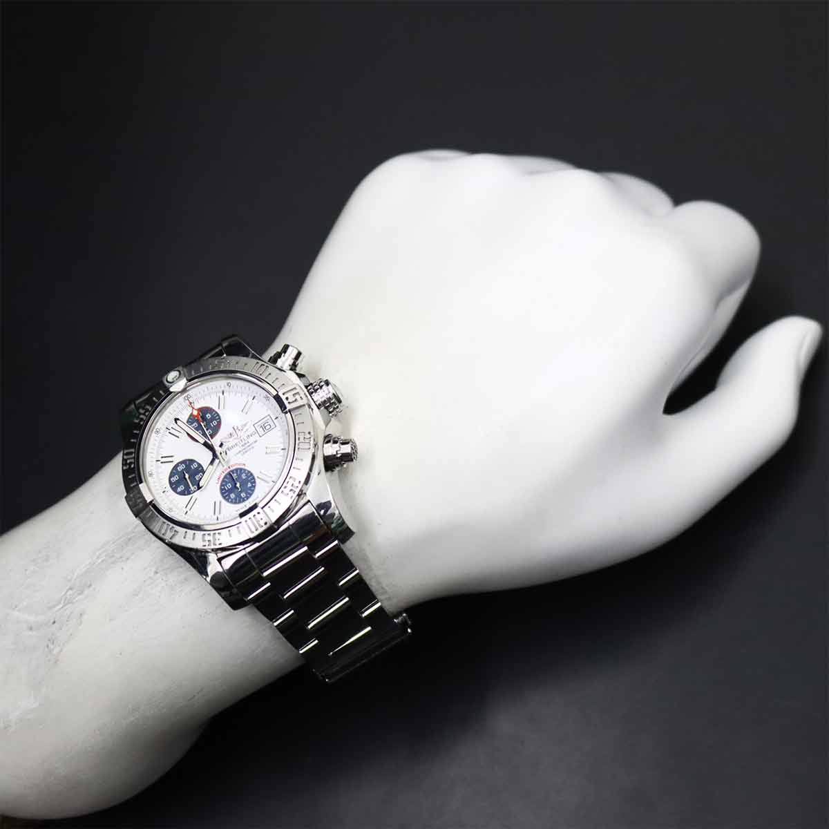 Avenger II Blue Impulse Chronograph A13381 Date White Dial