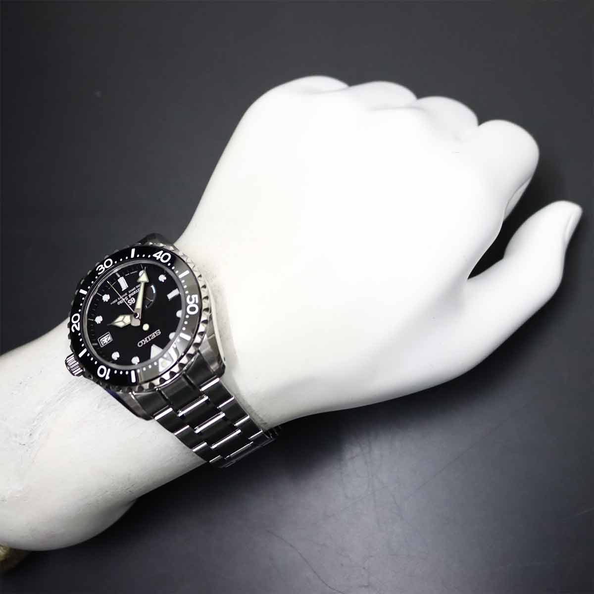 GRAND SEIKO Spring Drive Divers Watch SBGA029 Black Dial Mens