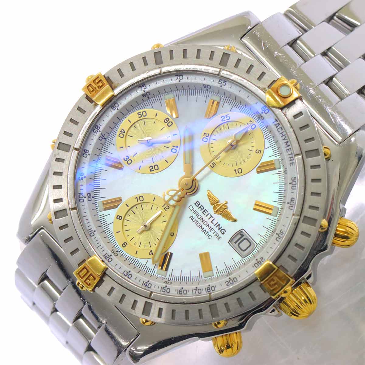 Chronomat Chronograph B13352 YG Automatic White Shell Dial