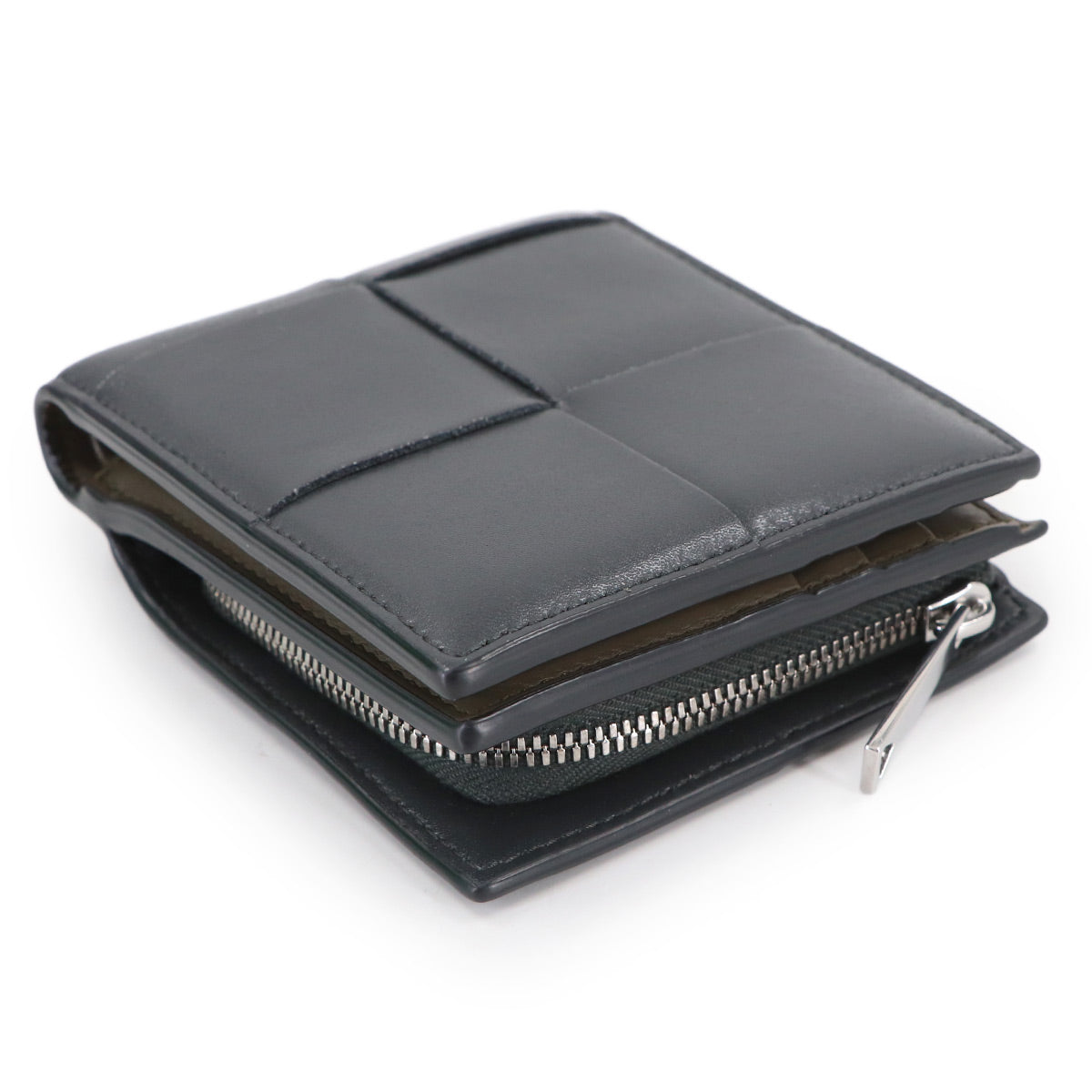 Intrecciato Cassette Bi-Fold Wallet Leather 819207