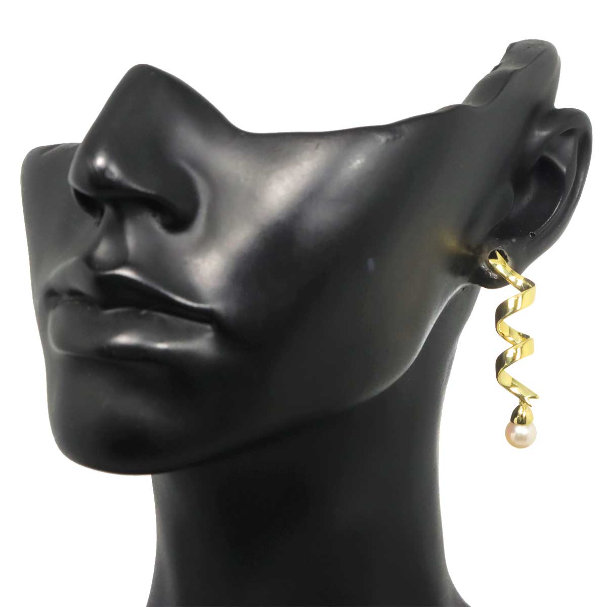 Akoya Pearl 6.1mm Earrings Pierced 18K YG 750