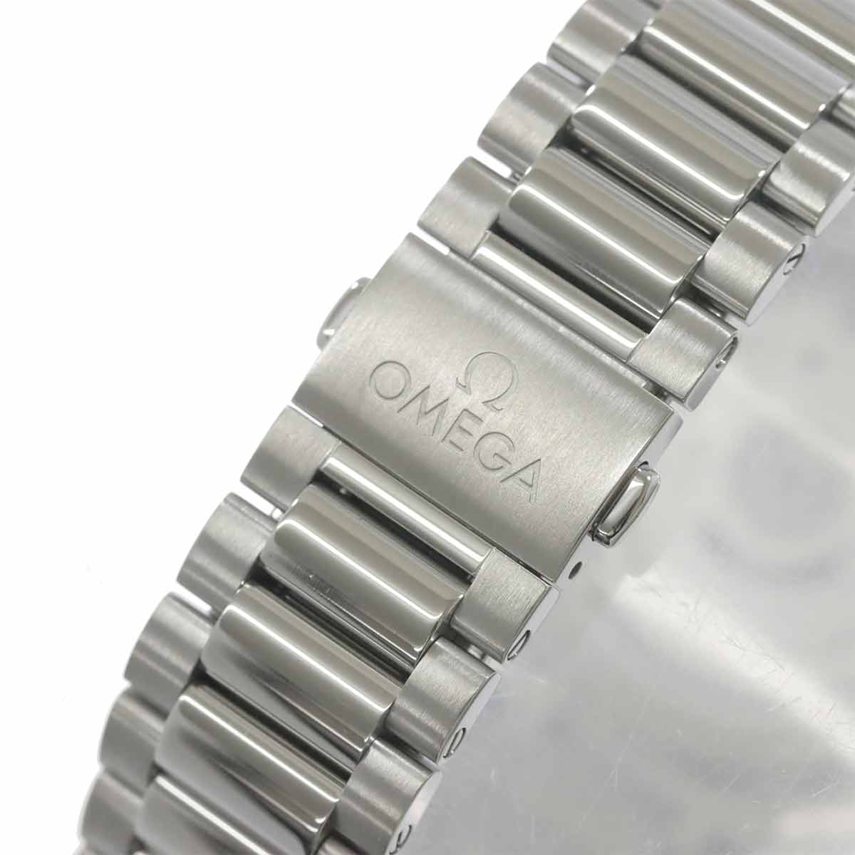 Seamaster 220 10 38 20 10 002 Automatic Green Dial Mens Watch