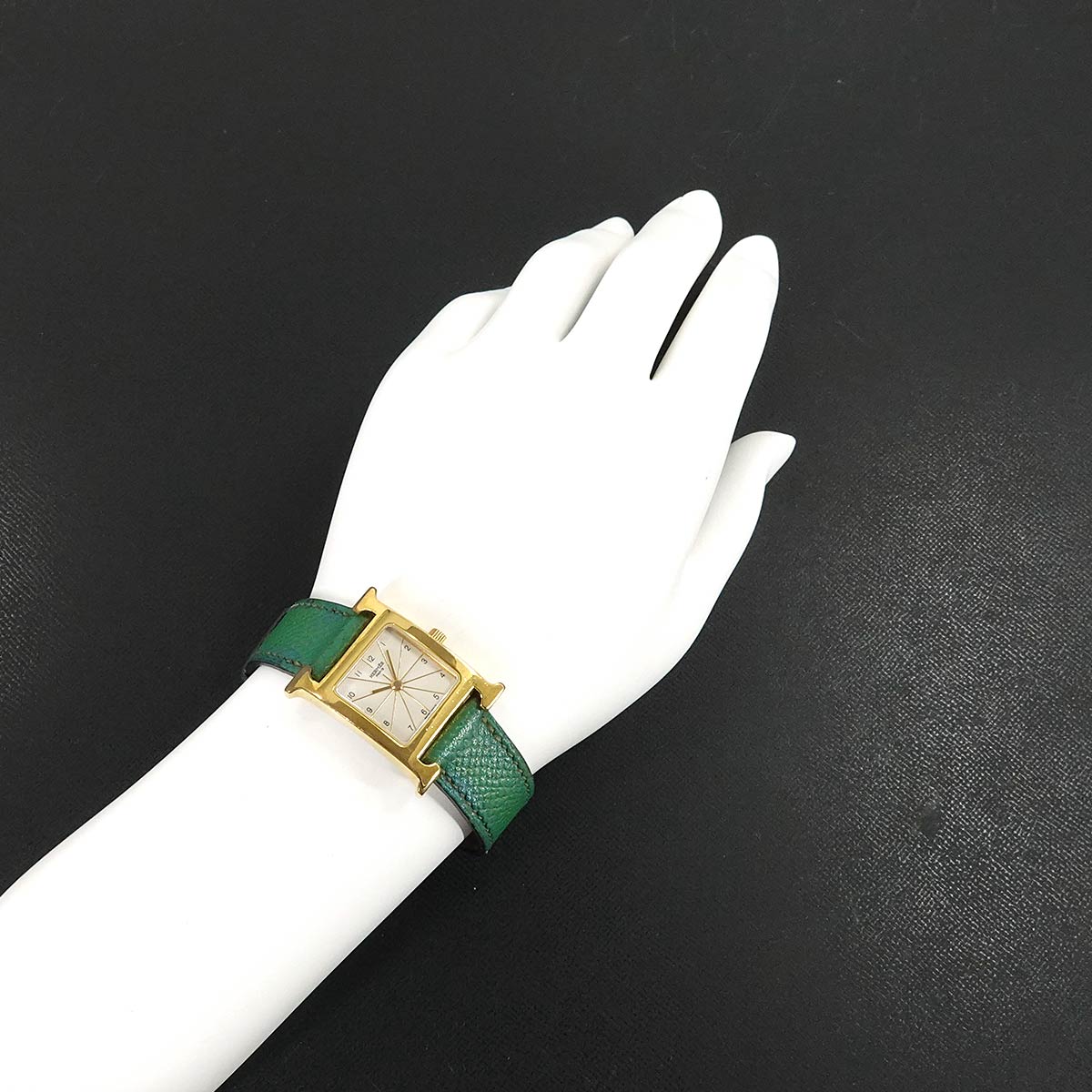 H Watch HH1 201 Quartz Silver Dial Ladies Watch