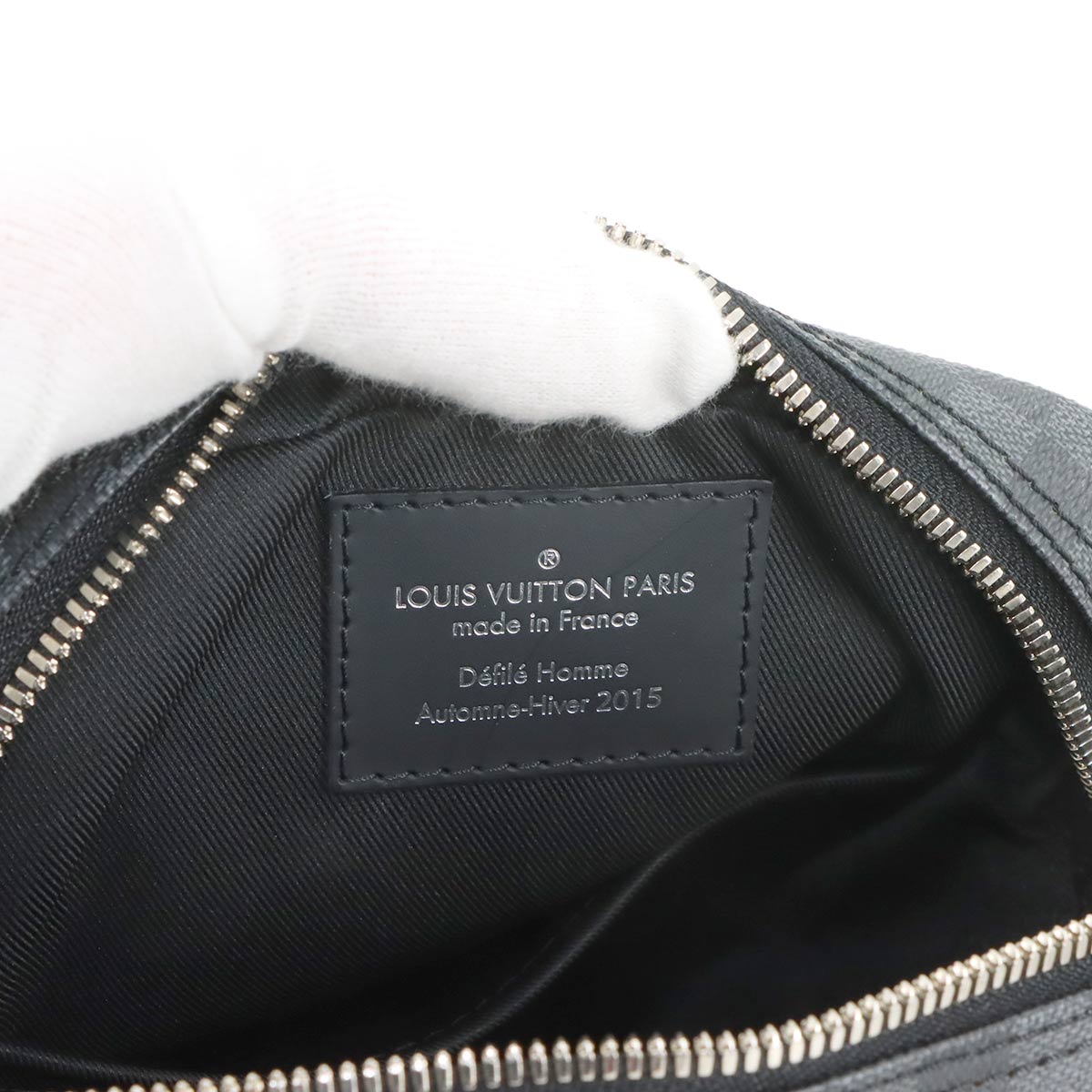 Damier Graphite Christopher Nemeth Amazon Shoulder Bag